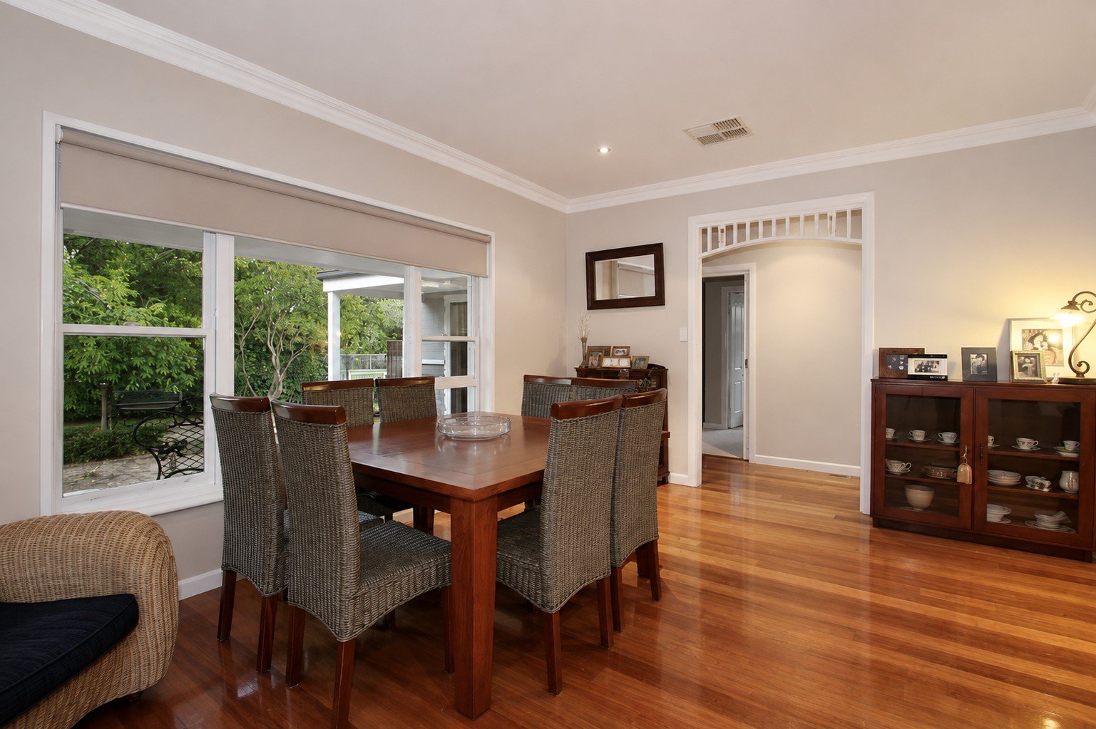 15 James Road, Croydon image 3