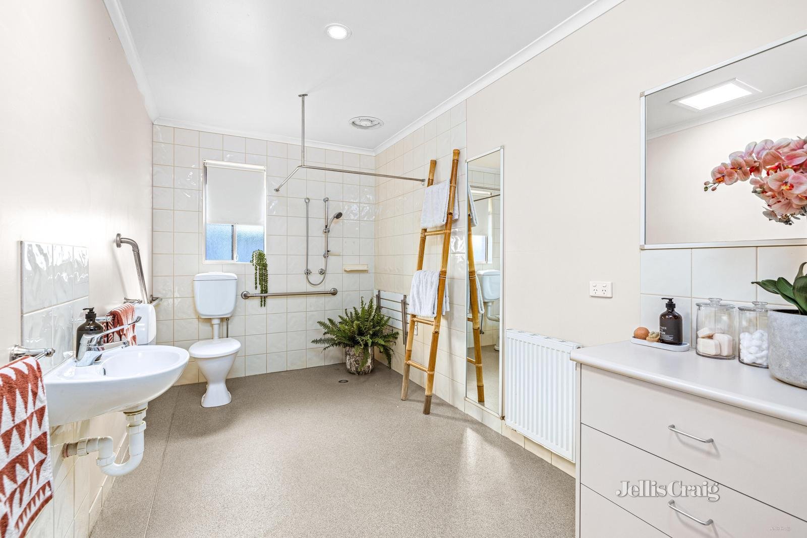 15 Jemacra Place, Mount Clear image 14