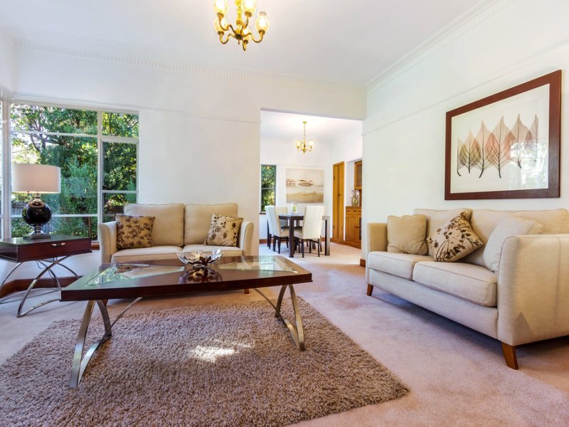 15 John Street, Blackburn image 2