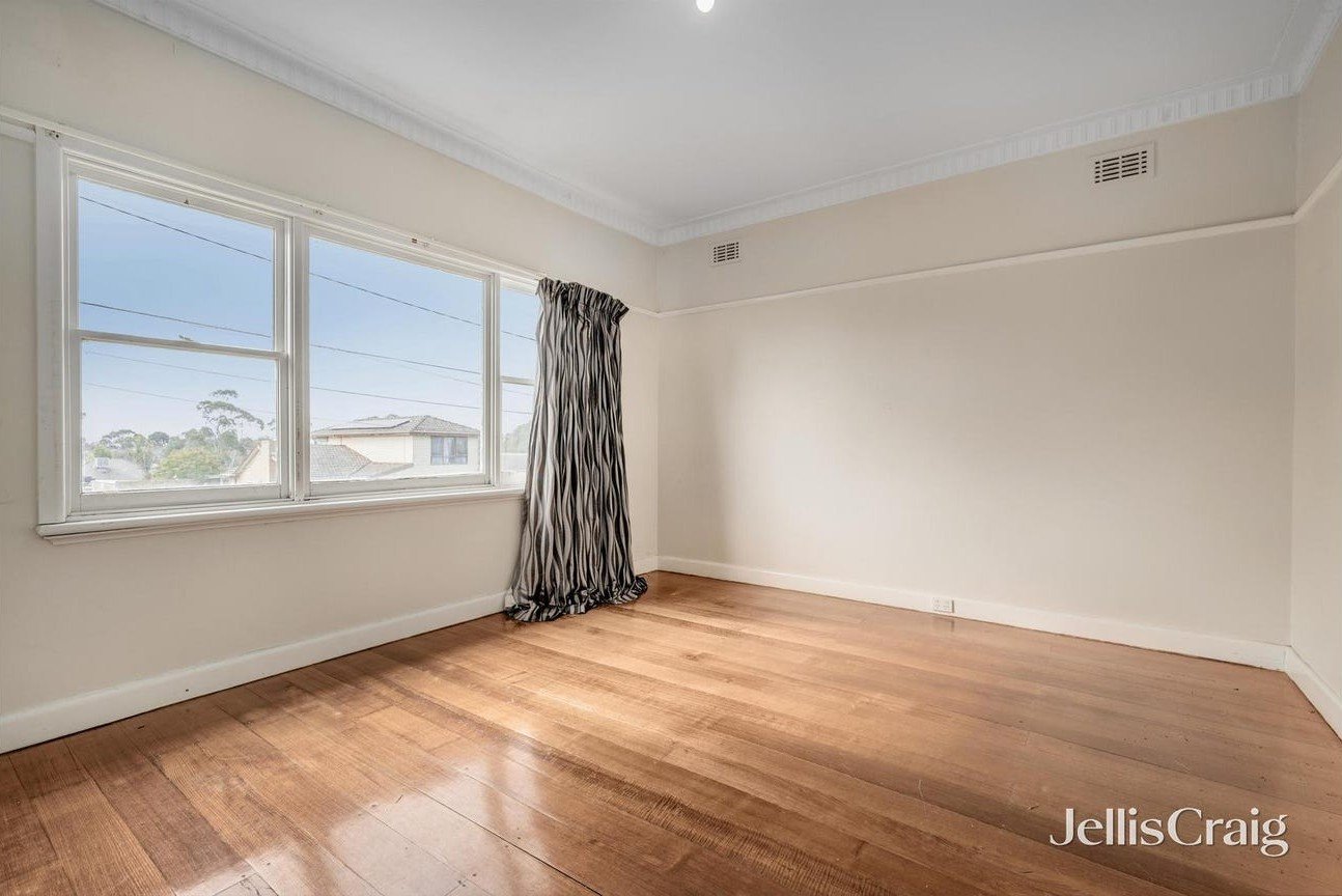 15 Johnston Street, Burwood image 4