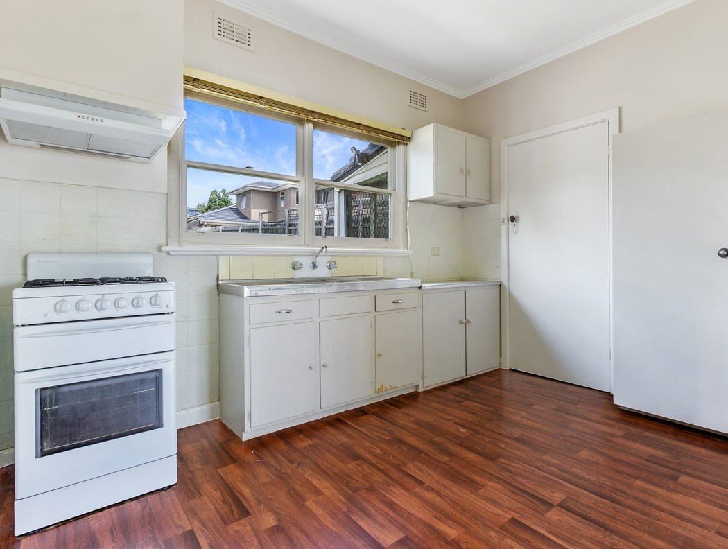 15 Johnston Street, Burwood image 3