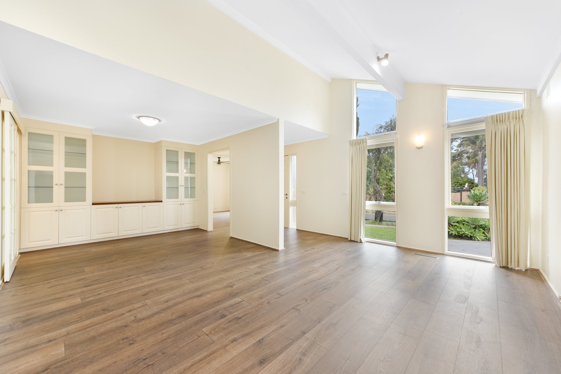 15 Jolimont Avenue, Mulgrave image 2