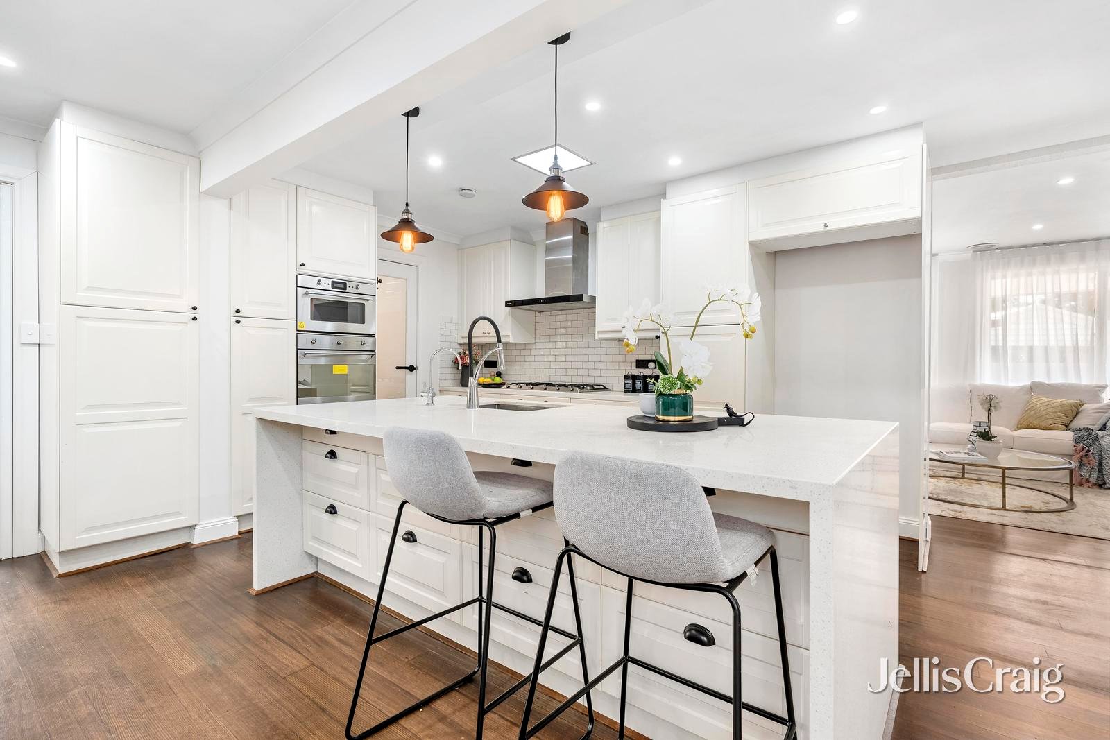 15 Jousting Place, Glen&nbsp;Waverley image 4