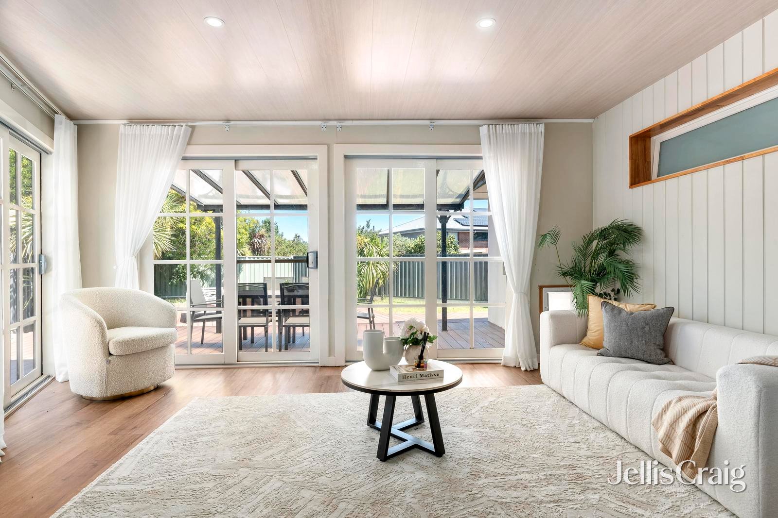 15 Jousting Place, Glen&nbsp;Waverley image 7