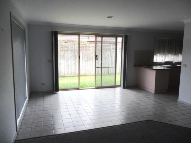 1/5 Kantara Crescent, Lara image 4