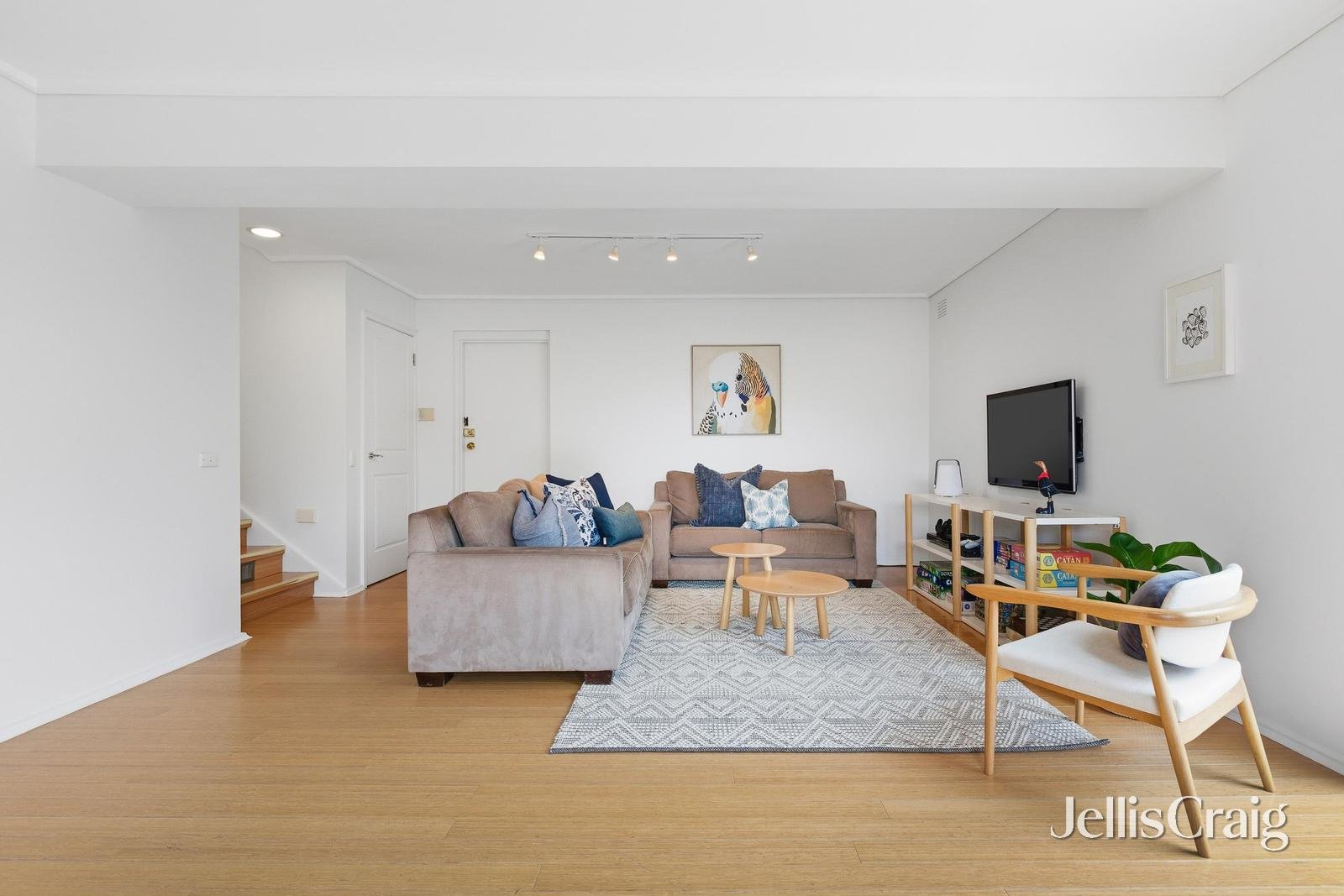 15 Karnak Court, Glen&nbsp;Waverley image 8
