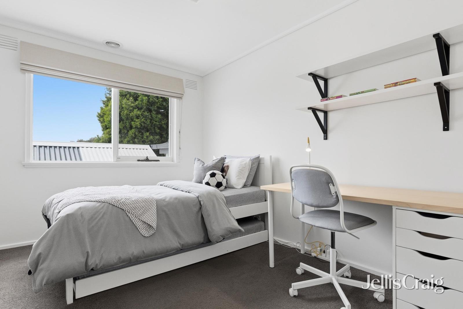 15 Karnak Court, Glen&nbsp;Waverley image 13