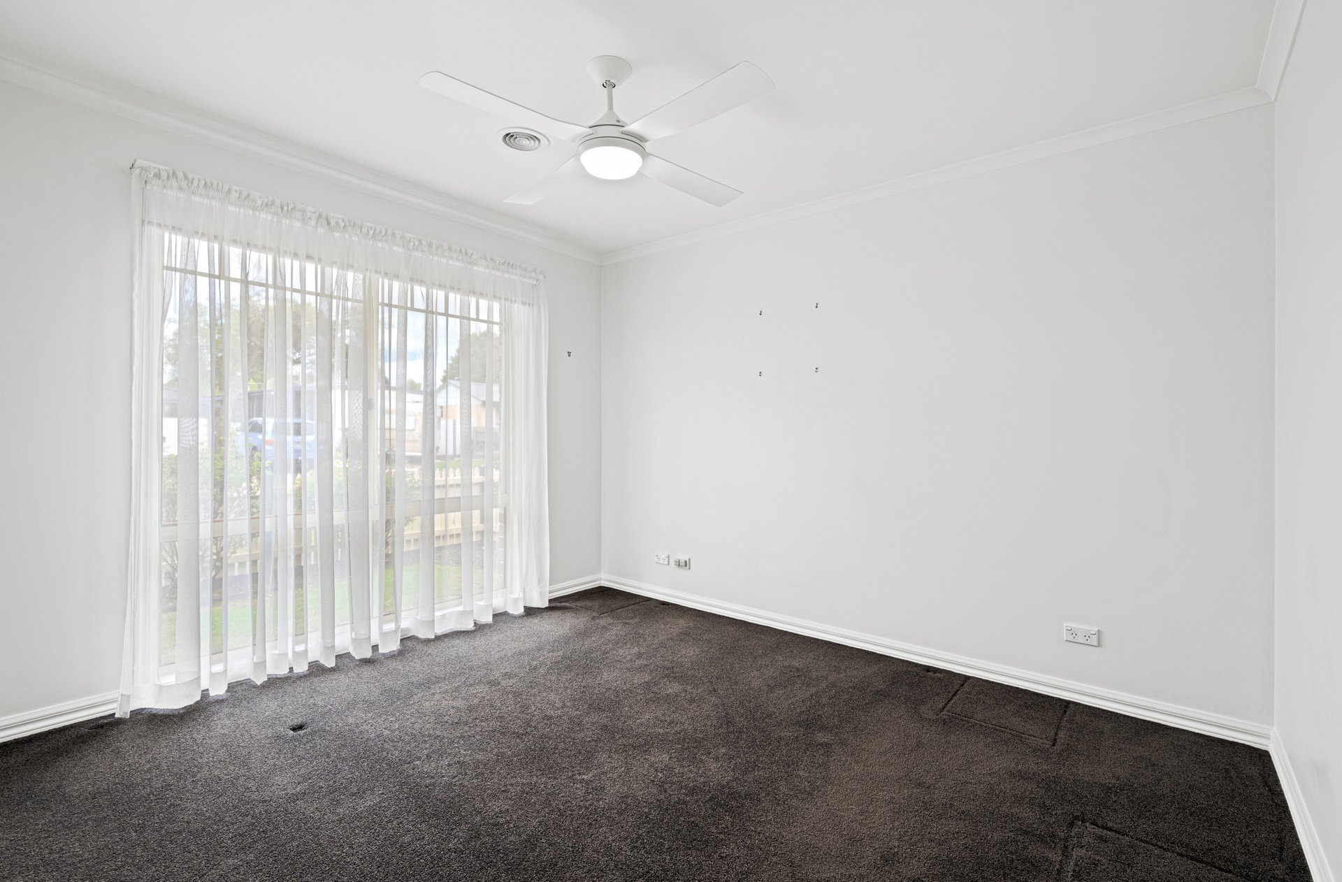 15 Kathy Court, Mooroolbark image 6