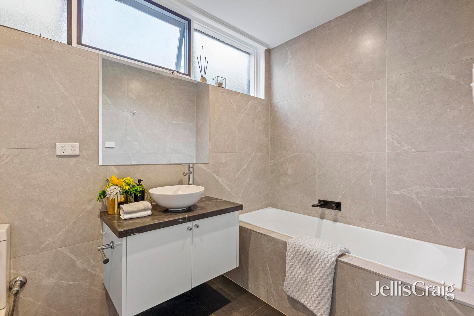 15 Kay Street, Mount Waverley image 10