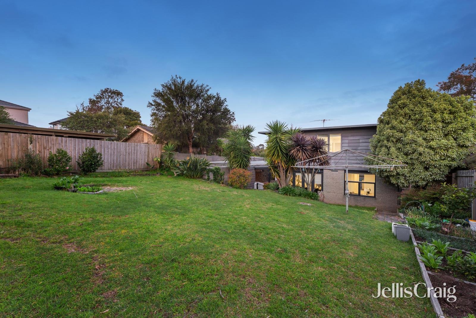 15 Kay Street, Mount Waverley image 12
