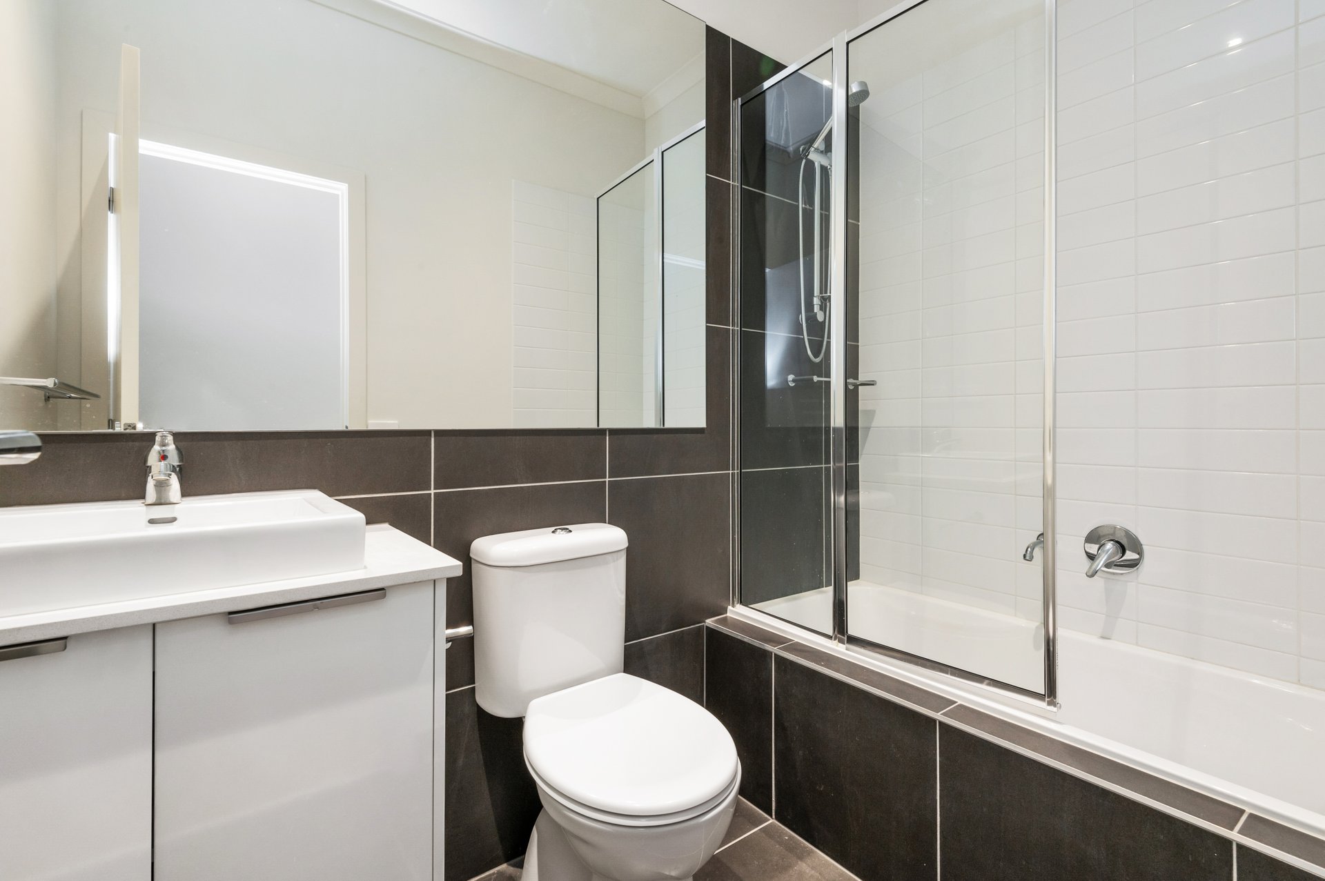 15 Kepsi Place, Croydon image 6