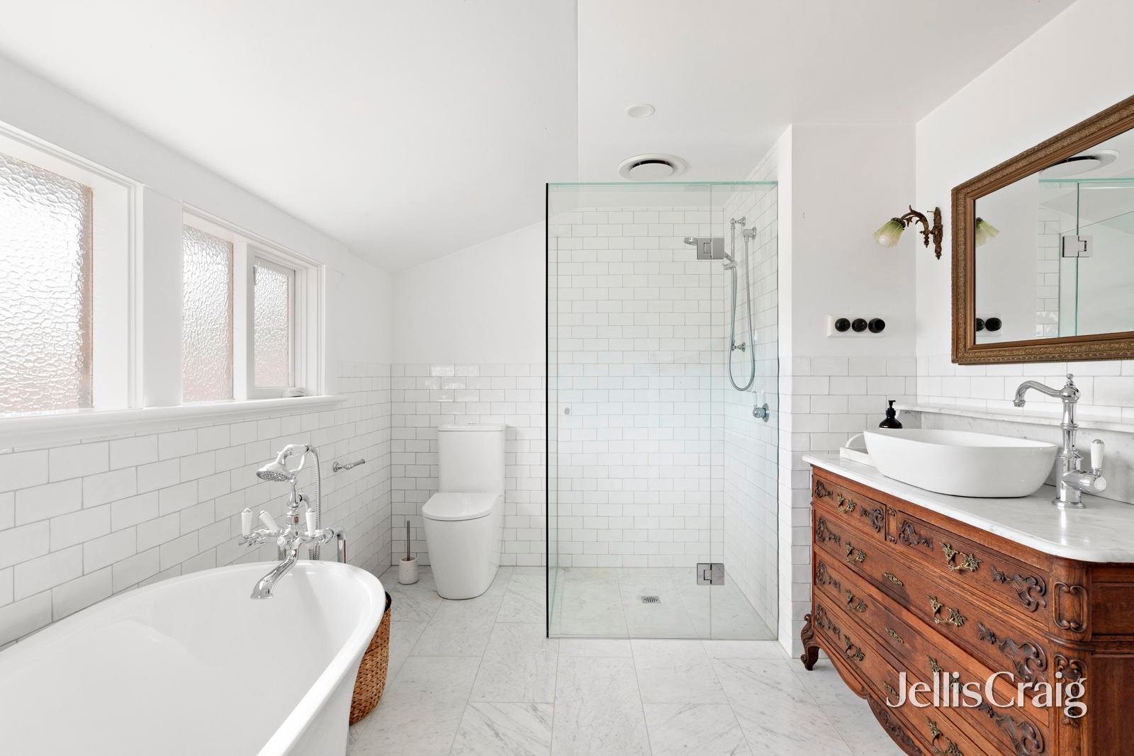 15 Kilburn Street, Strathmore image 12