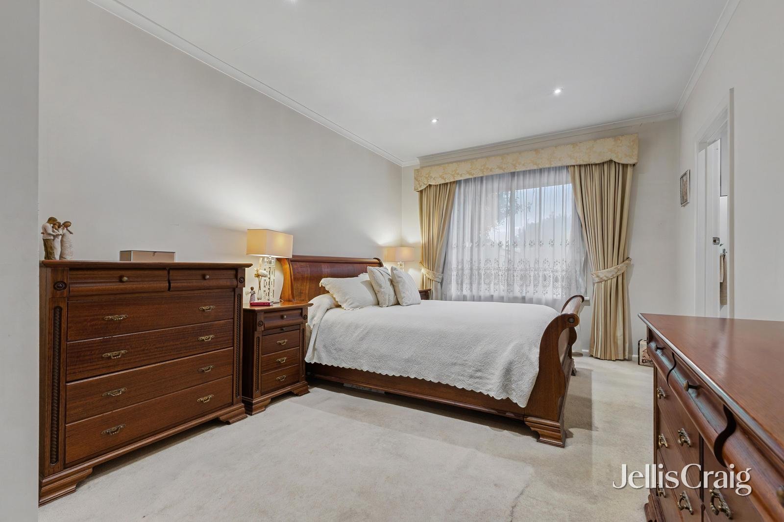 15 Kingswood Avenue, Mount&nbsp;Waverley image 7
