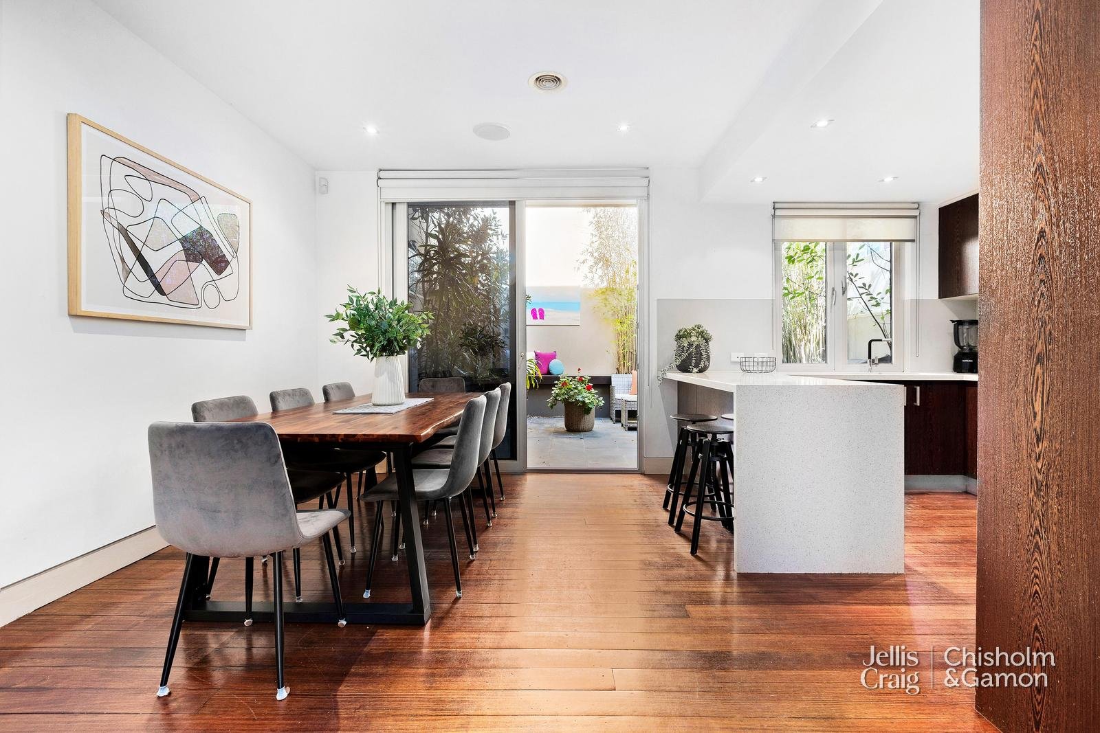 1/5 Knight Street, Elwood image 4