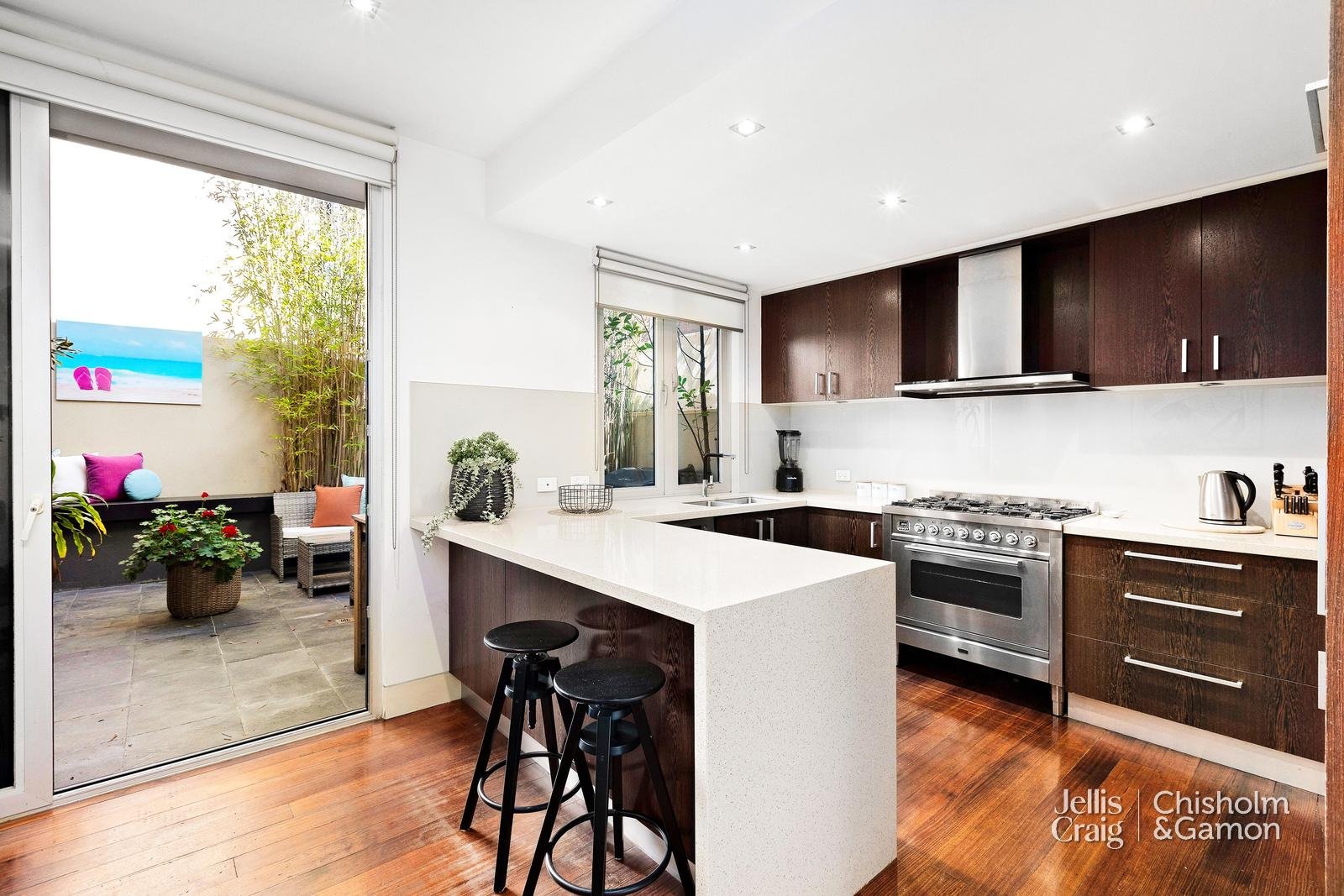1/5 Knight Street, Elwood image 5