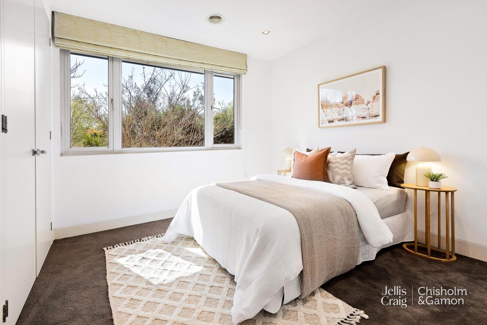1/5 Knight Street, Elwood image 10