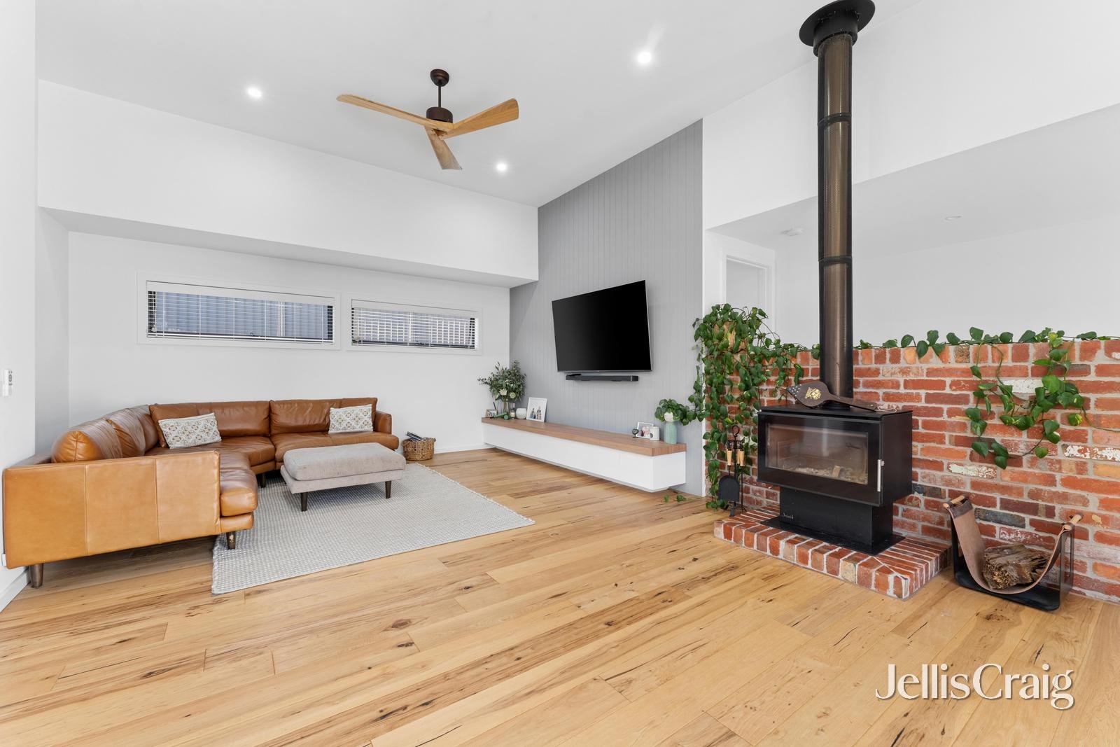 15 Landale Avenue, Mount&nbsp;Clear image 4