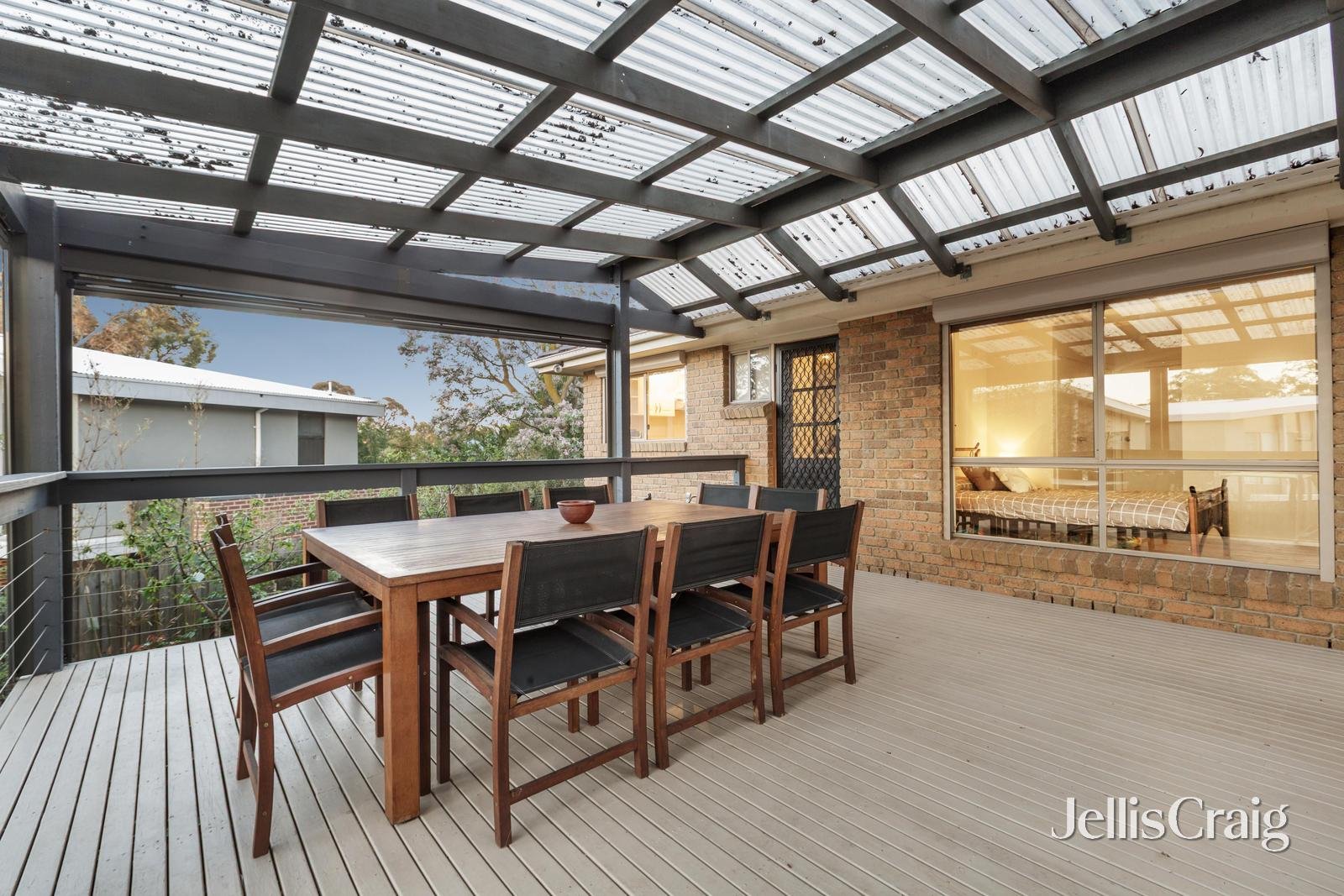 15 Law Street, Briar Hill image 12