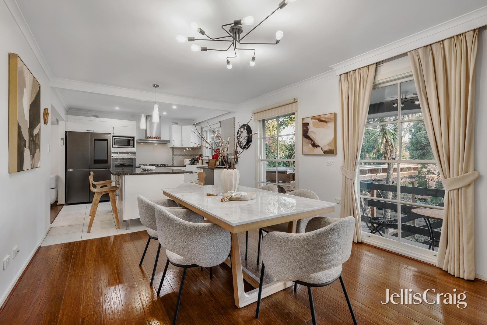 15 Lawanna Drive, Templestowe image 3