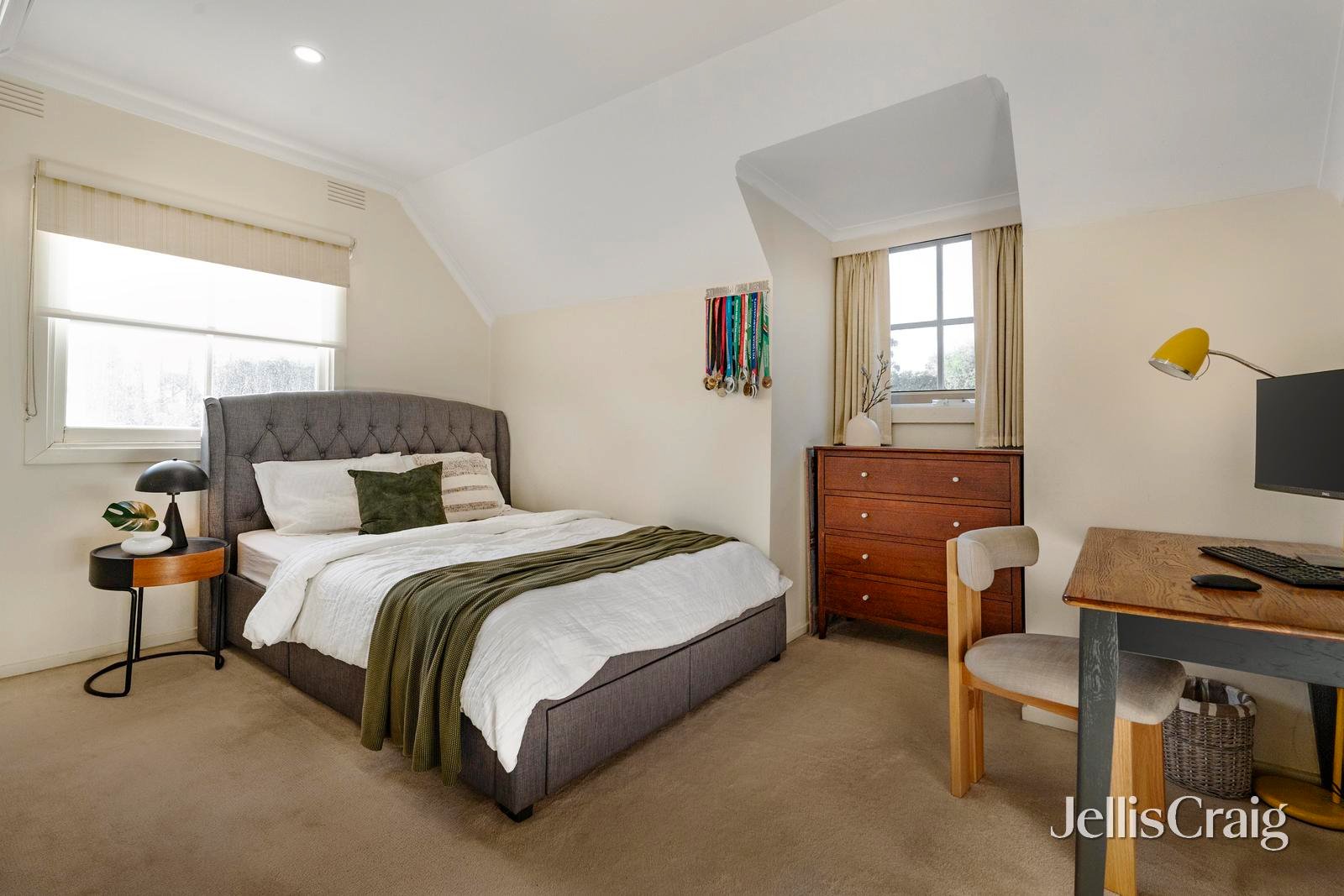 15 Lawanna Drive, Templestowe image 6