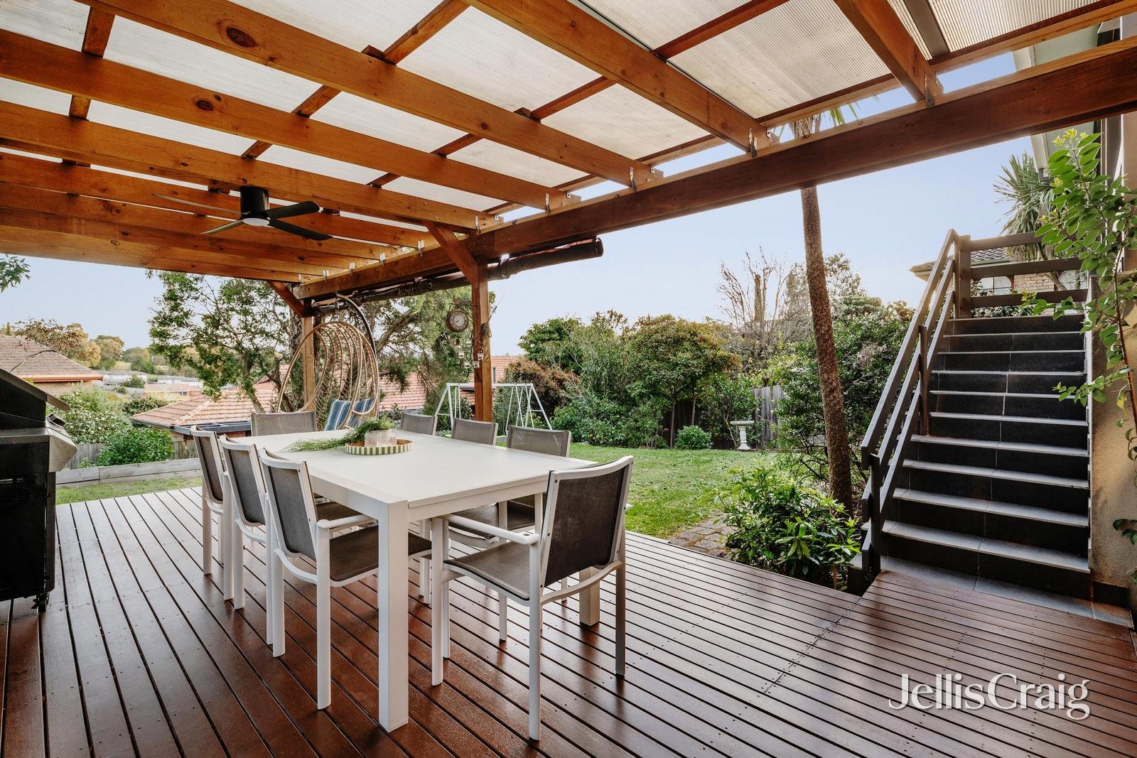 15 Lawanna Drive, Templestowe image 11