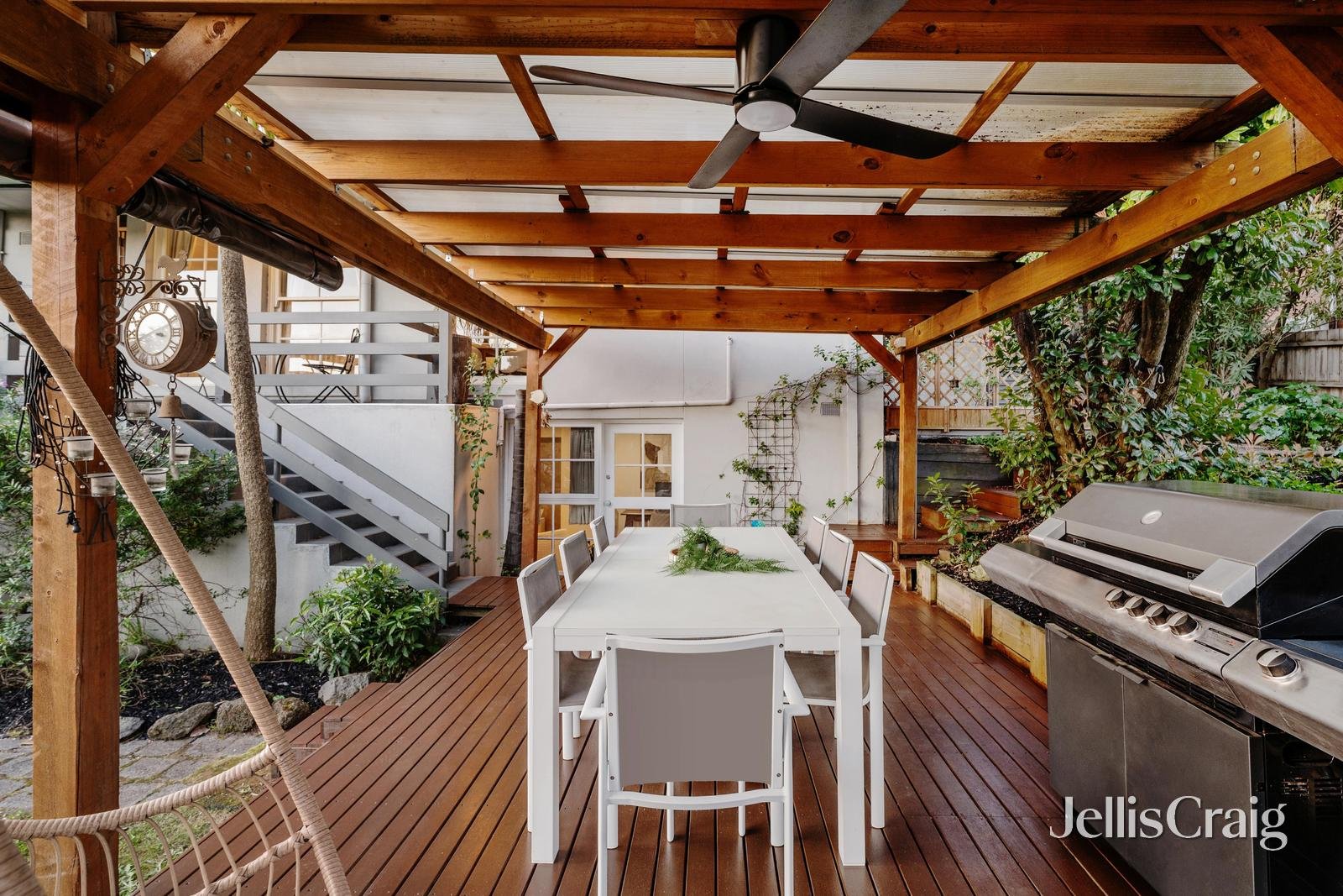 15 Lawanna Drive, Templestowe image 12