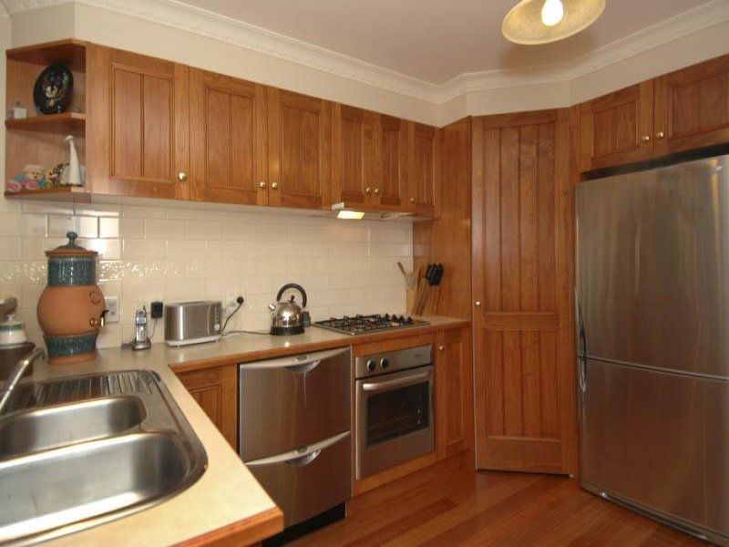 15 Leigh Road, Highton image 4