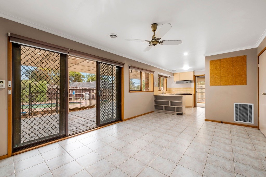 15 Lemongrove Crescent, Croydon&nbsp;Hills image 4