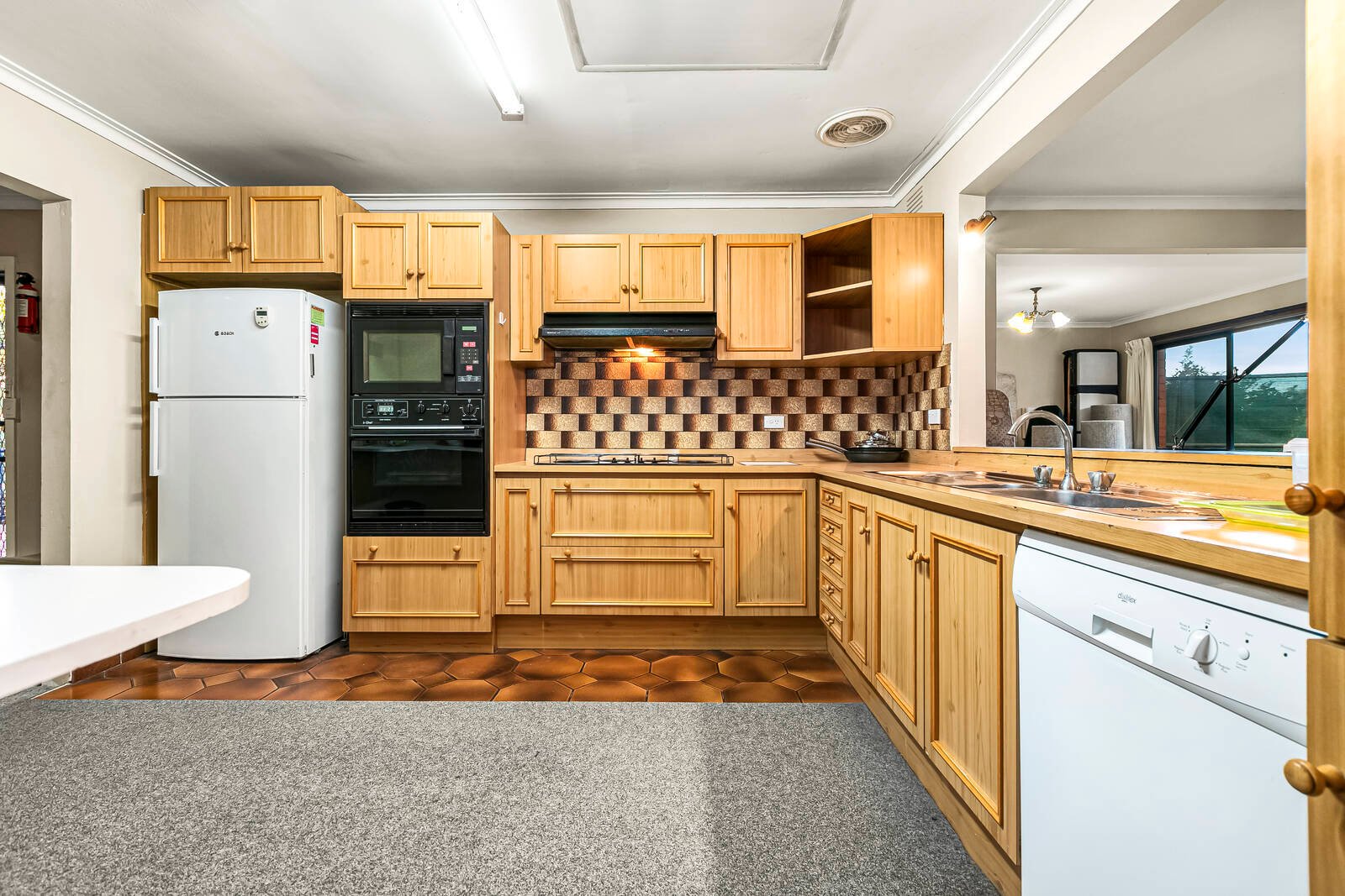 Property Gallery Thumbnail 2