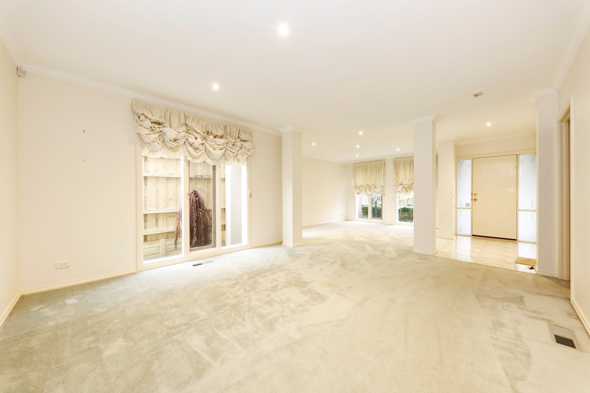 15 Leslie Street, Donvale image 2