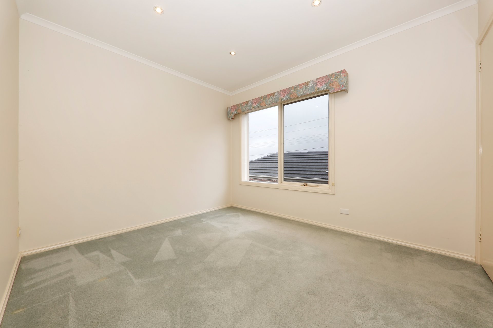 15 Leslie Street, Donvale image 9