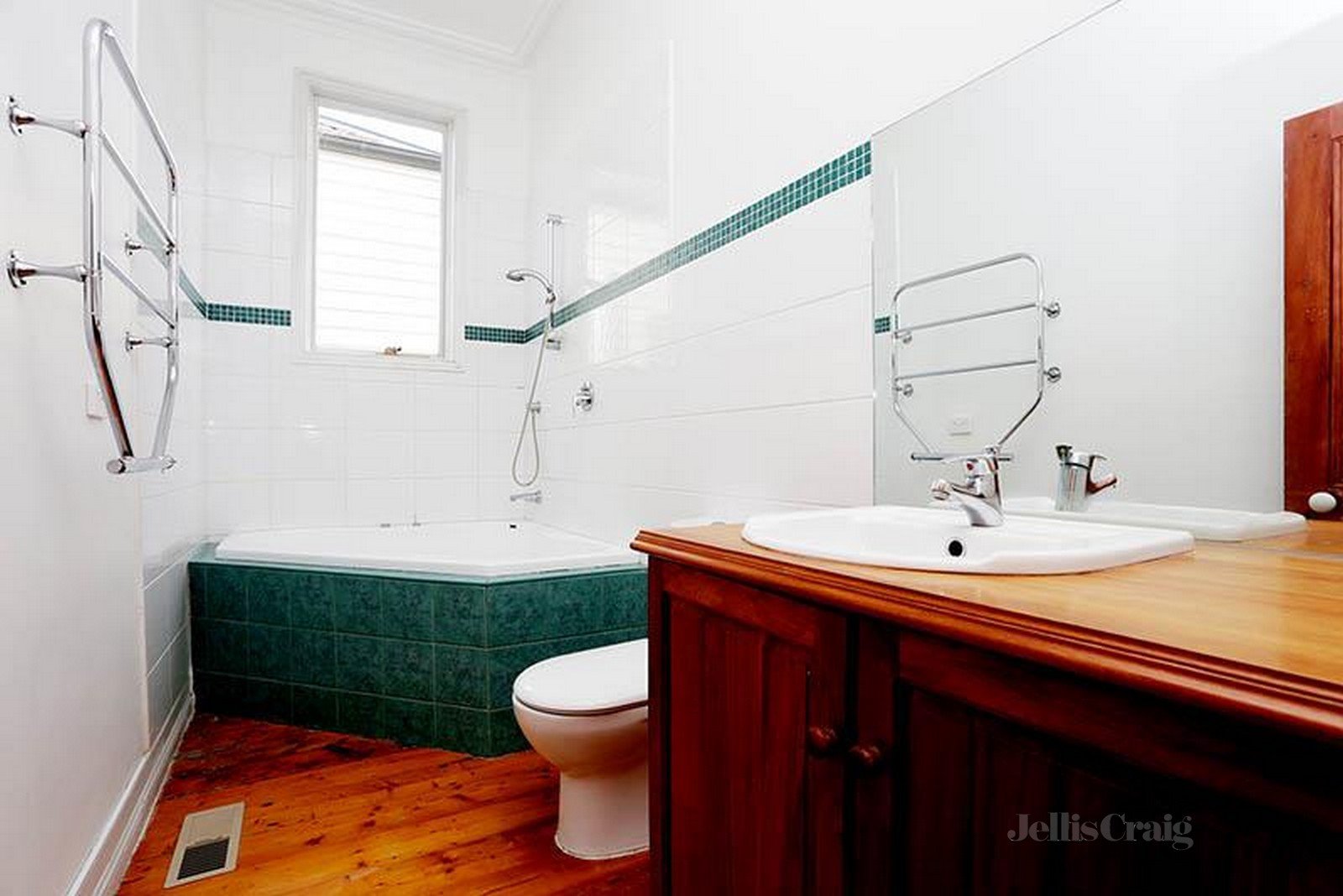 15 Leslie Street, Hawthorn image 6