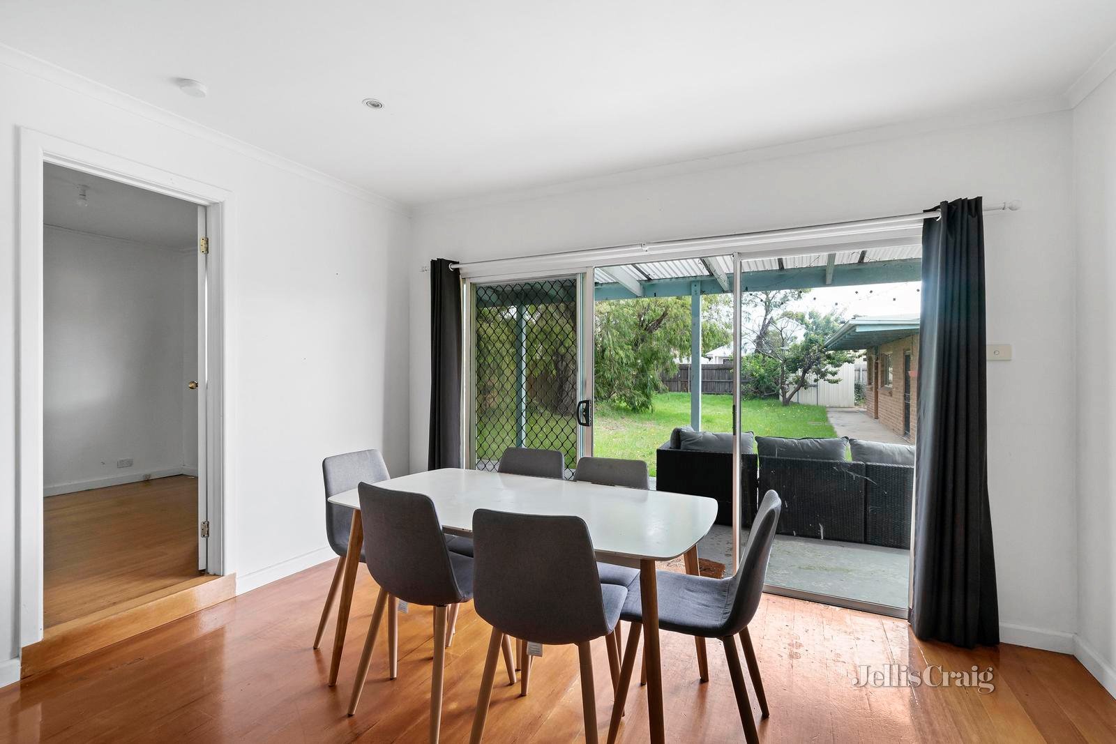 15 Linnet Street, Altona image 5