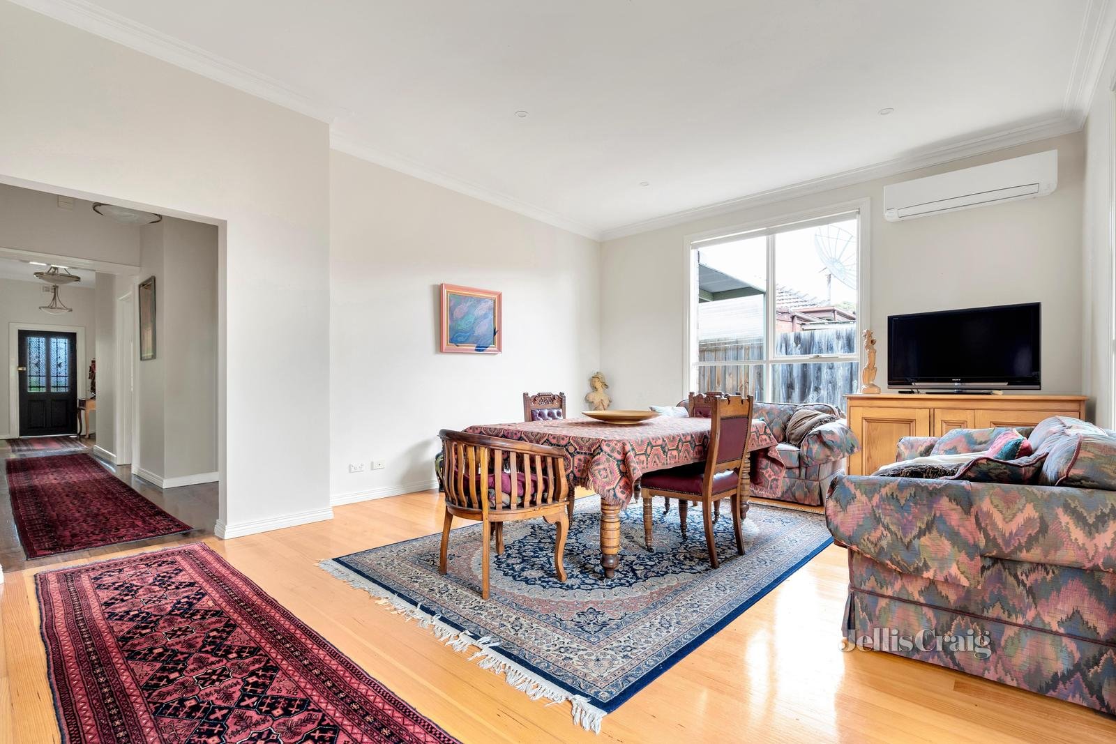 1/5 Linsey Street, Coburg image 4