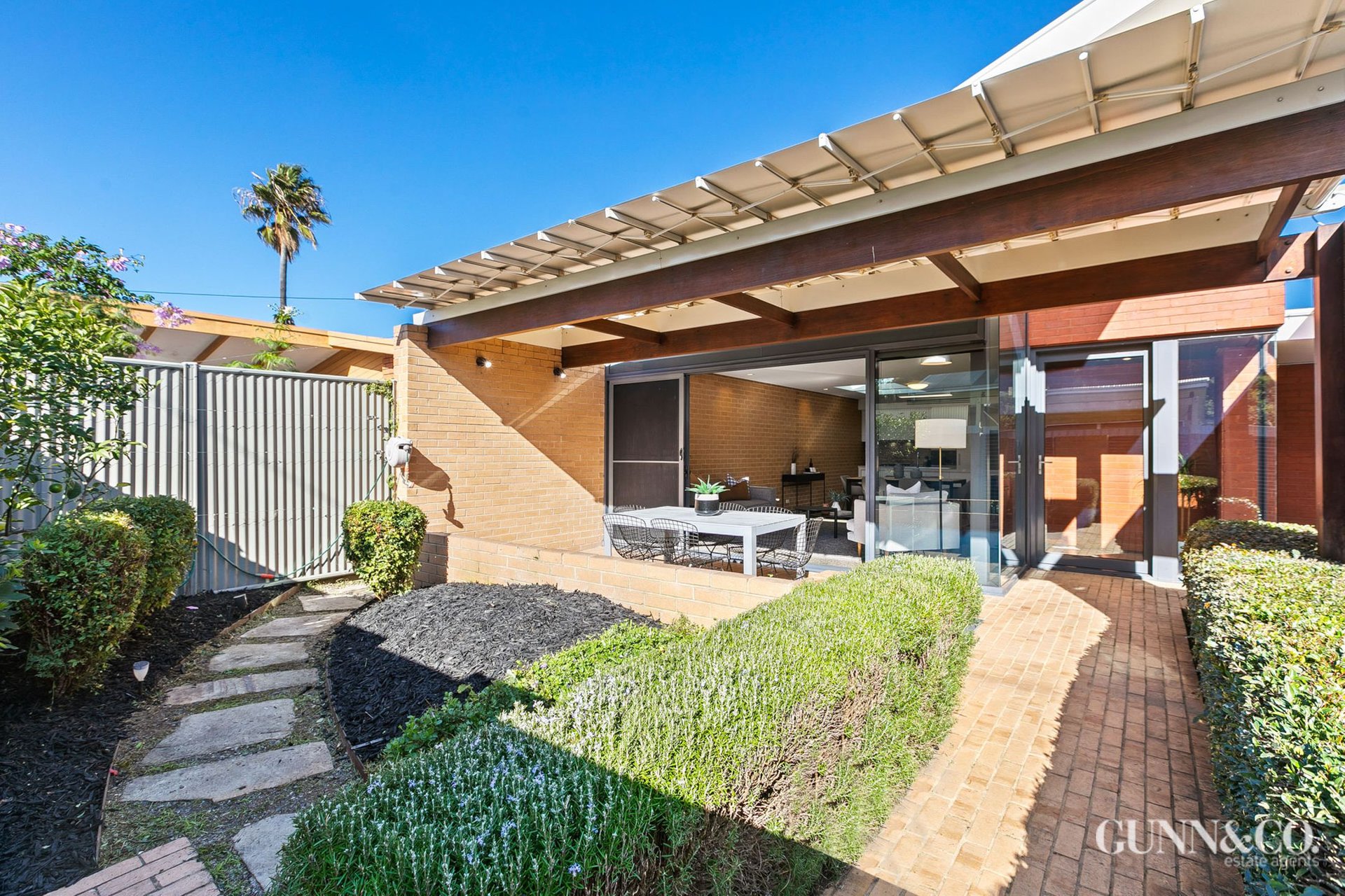 15 Little Osborne Street, Williamstown image 4
