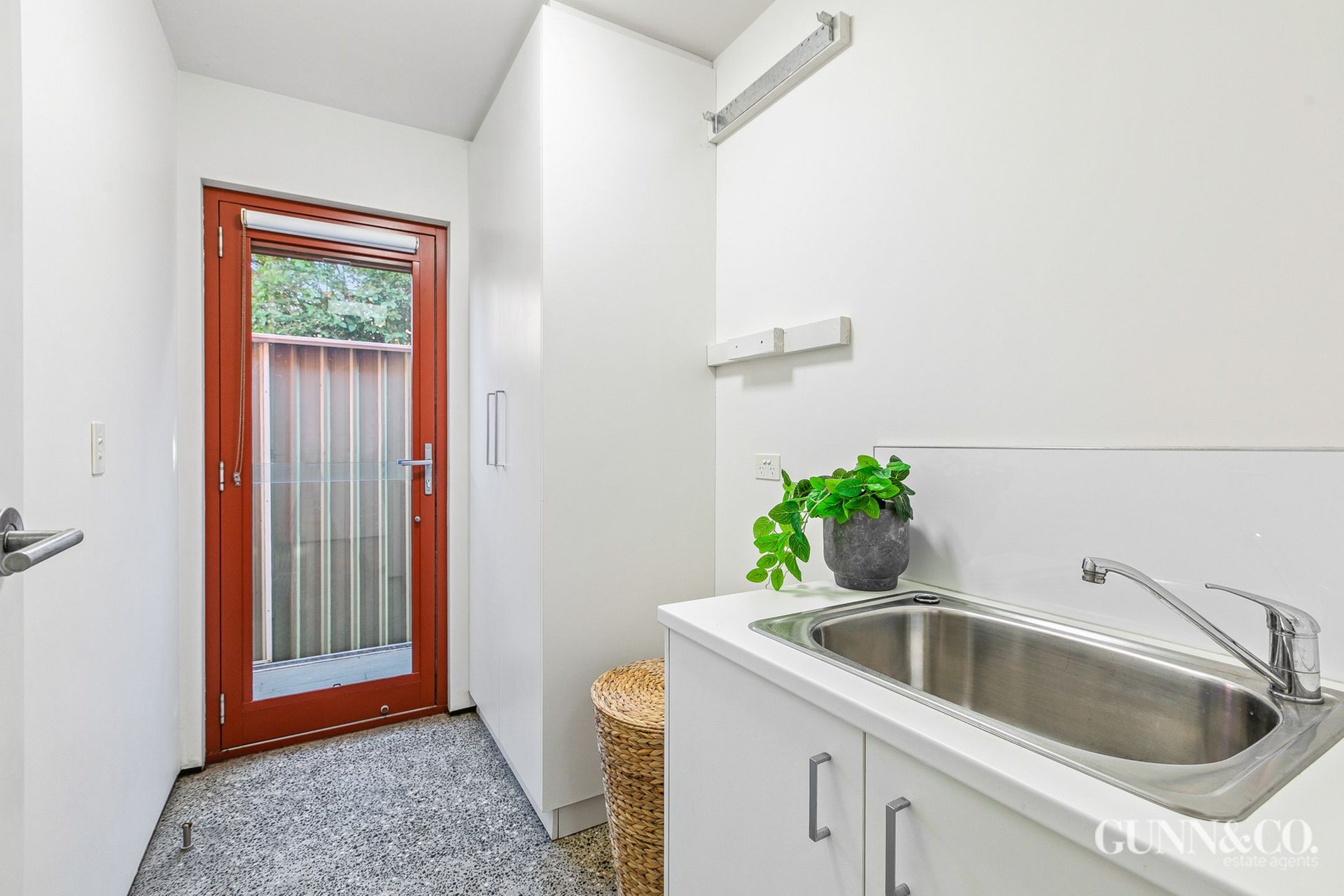 15 Little Osborne Street, Williamstown image 22