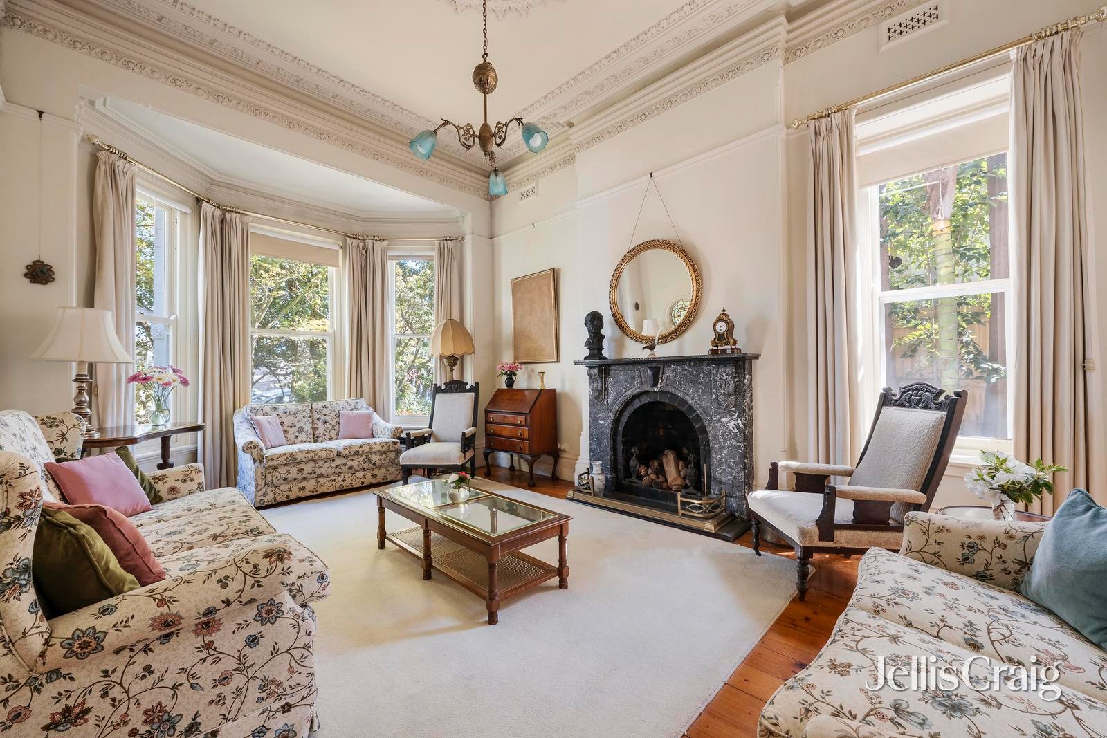 15 Loch Street, Camberwell image 6