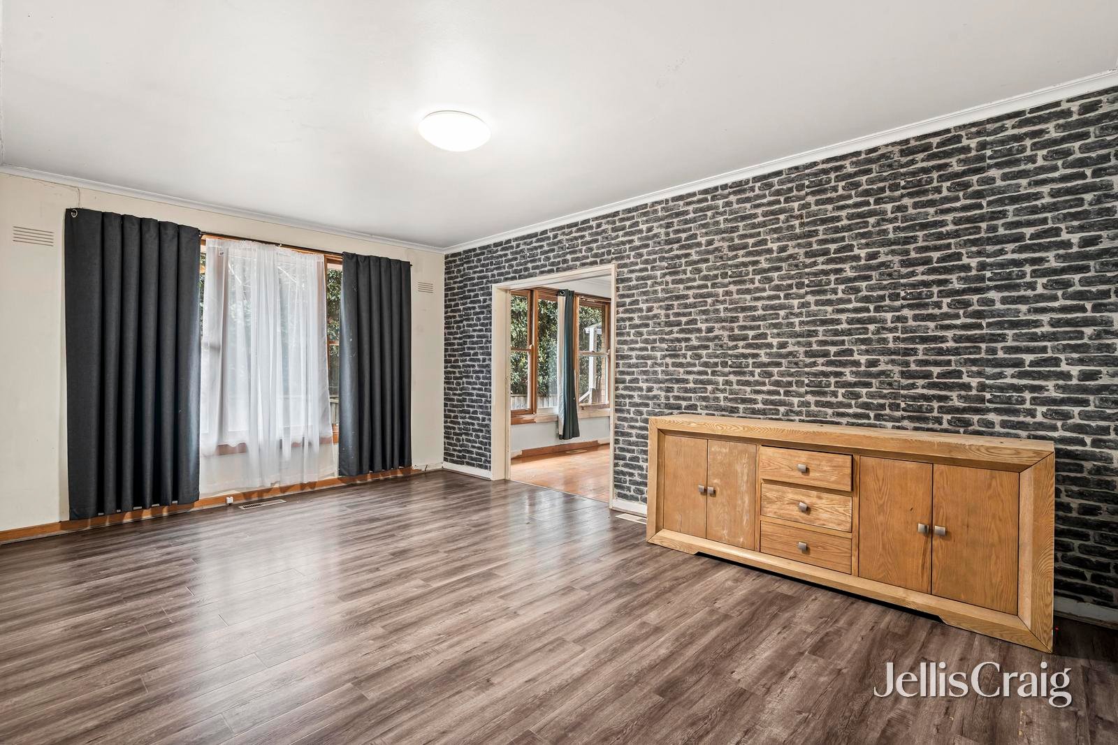 15 Lois Street, Ringwood&nbsp;East image 3
