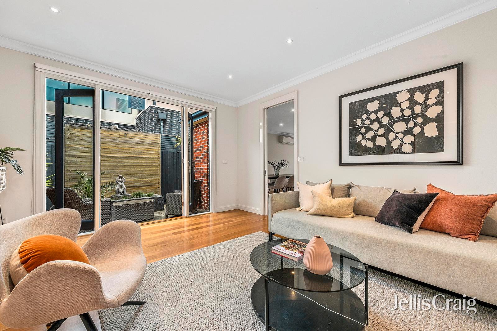 15 Loranne Street, Bentleigh image 9
