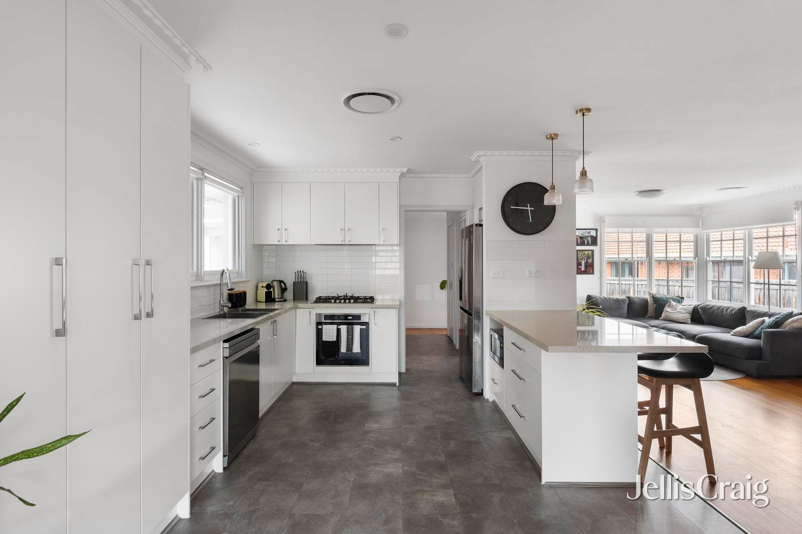 15 Loyola Court, Watsonia image 6