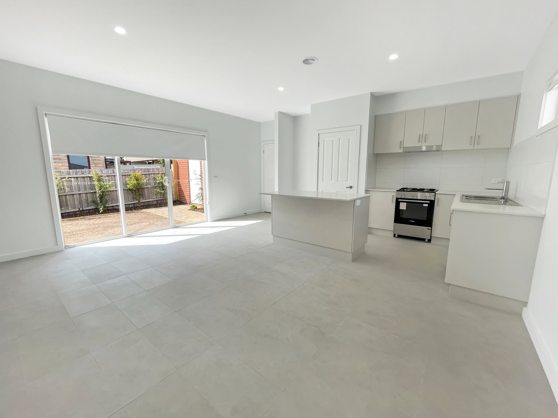 Property Gallery Thumbnail 4