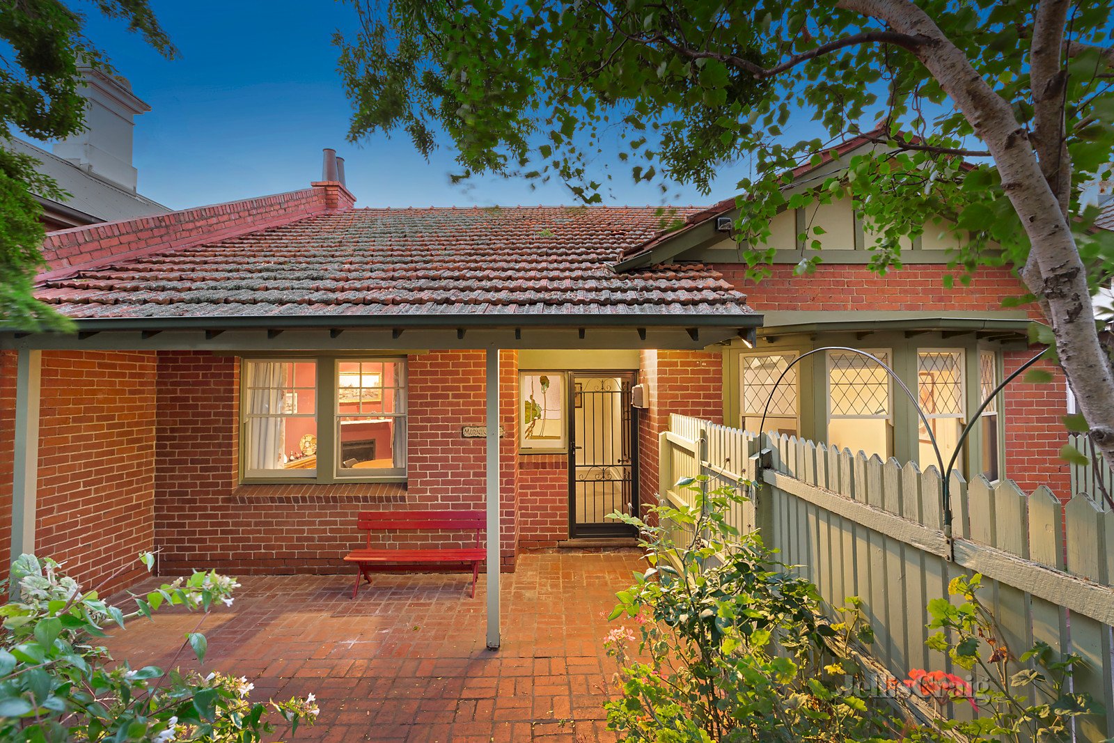 15 Manningtree Road, Hawthorn image 1