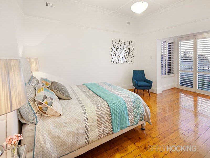 1/5 Marine Parade, St&nbsp;Kilda image 6