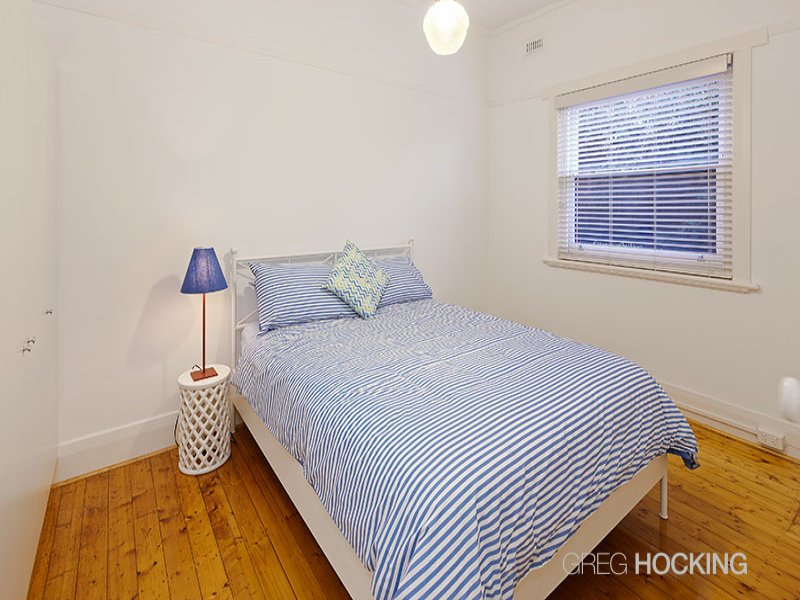 1/5 Marine Parade, St&nbsp;Kilda image 7