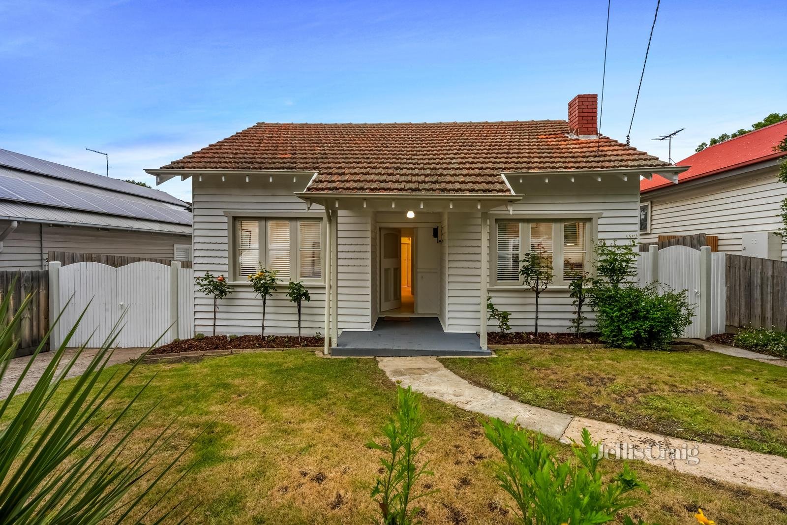 15 Marion Avenue, Brunswick West image 1