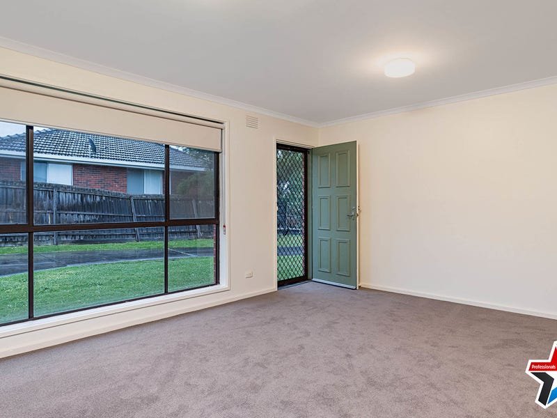 1/5 McComb Street, Lilydale image 3