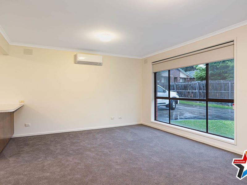 1/5 McComb Street, Lilydale image 4