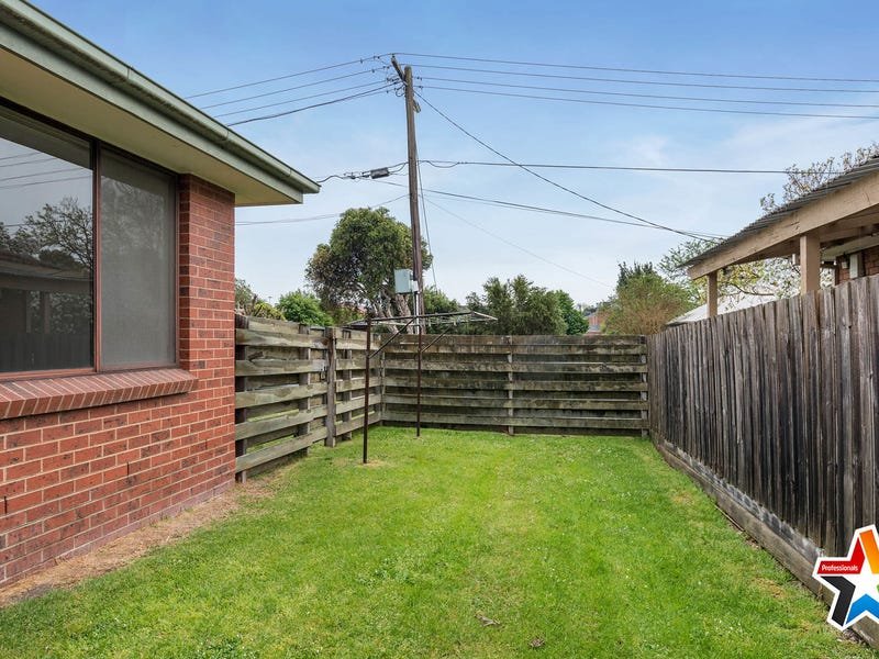 1/5 McComb Street, Lilydale image 10