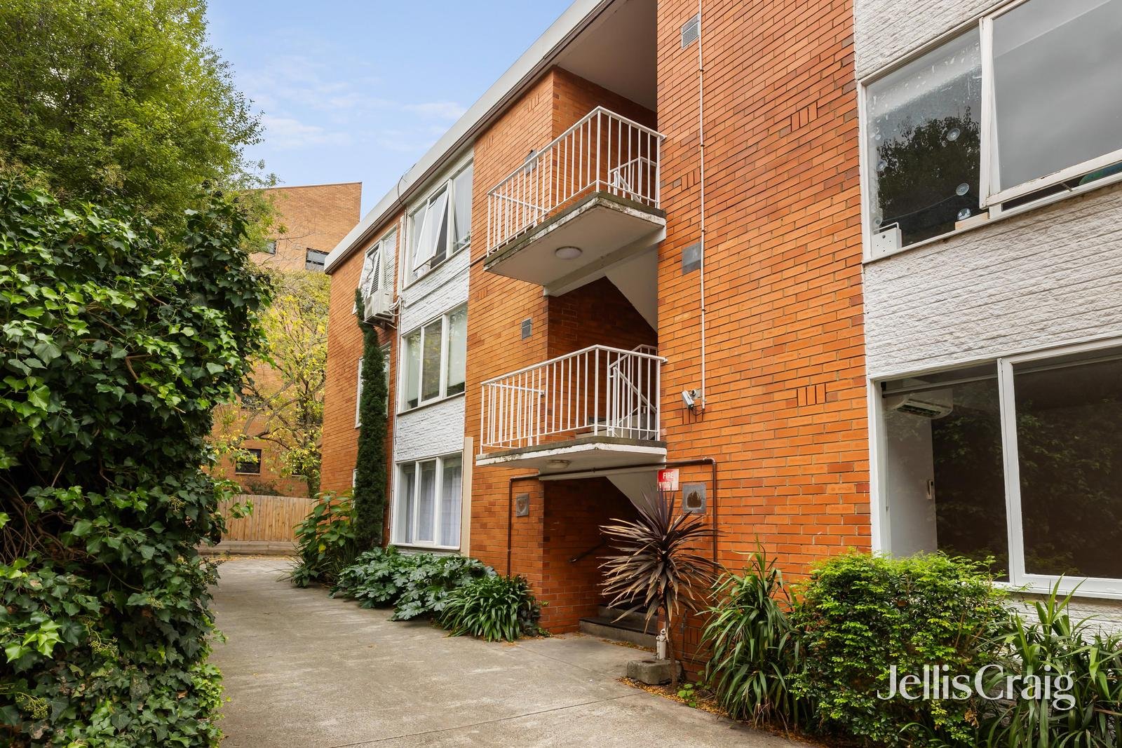 1/5 Mcgrath Court, Richmond image 5