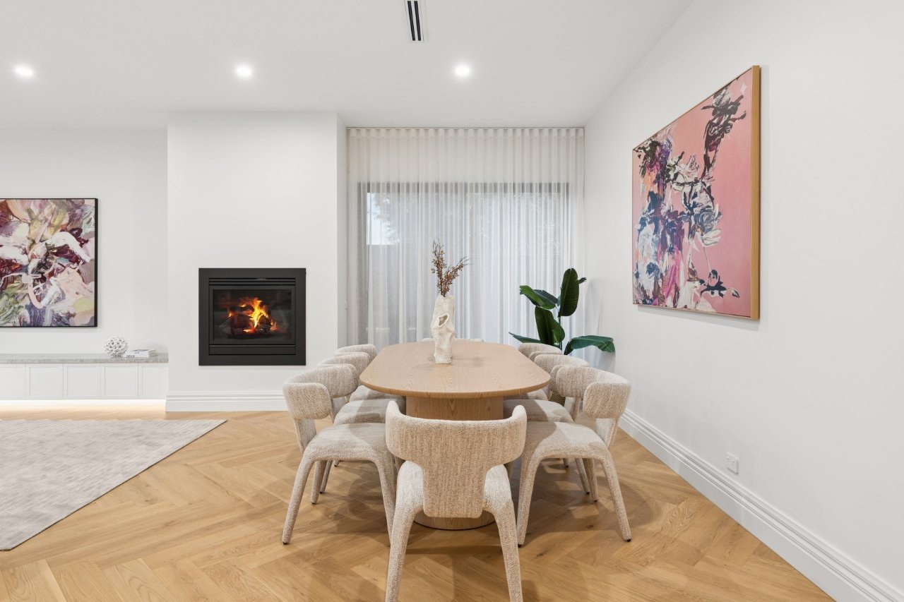 15 Meadowbank Avenue, Doncaster image 10